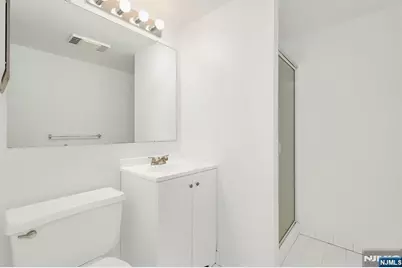 50 Pine Street C211 #C211, Montclair, NJ 07042 - Photo 19