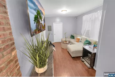 236 Halsted Street, East Orange, NJ 07018 - Photo 7