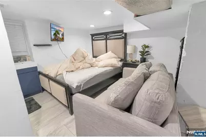 236 Halsted Street, East Orange, NJ 07018 - Photo 27