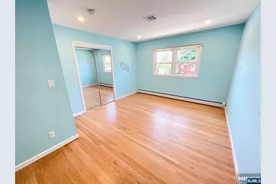 5 Hillside Terrace, East Rutherford, NJ 07073 - Photo 9