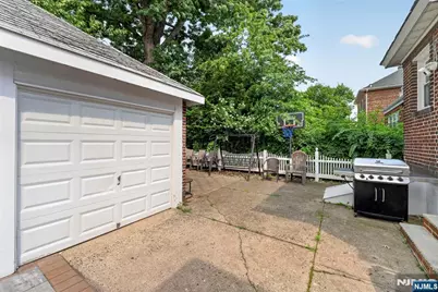 391 Morningside Avenue, Fairview, NJ 07022 - Photo 27