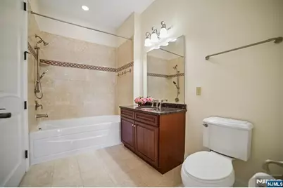 4101 Piermont 1203 #1203, Tenafly, NJ 07670 - Photo 19