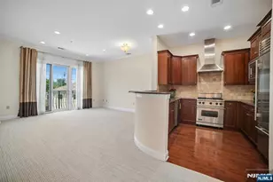 4101 Piermont 1203, Tenafly, NJ 07670 - Photo 11