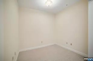 4101 Piermont 1203, Tenafly, NJ 07670 - Photo 9