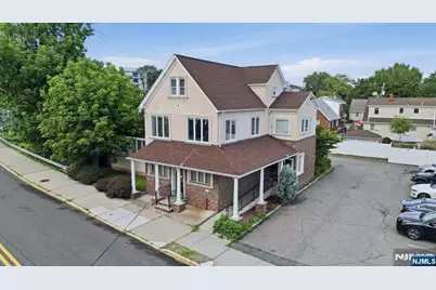 15 Wallington Avenue, Wallington, NJ 07057 - Photo 1