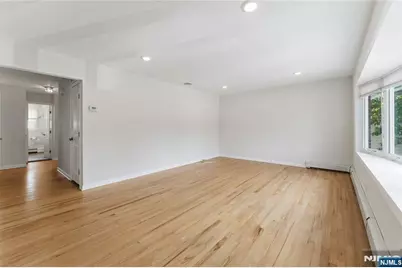 312 Glen Avenue 1st Flr #1st Flr, Palisades Park, NJ 07650 - Photo 9