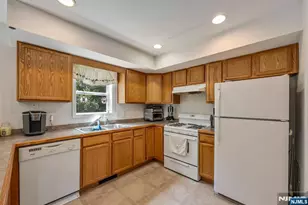 68 Greenwood Ave, Wanaque, NJ 07420 - Photo 13
