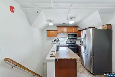 15 Wallington Avenue, Wallington, NJ 07057 - Photo 41