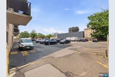5 Linden Street 6I #6i, Hackensack, NJ 07601 - Photo 25