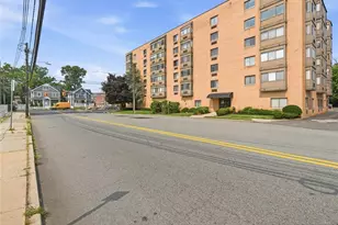5 Linden Street 6I, Hackensack, NJ 07601 - Photo 3