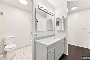 5 Linden Street 6I, Hackensack, NJ 07601 - Photo 17