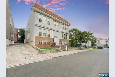 9 Patten Place, Newark, NJ 07112 - Photo 3