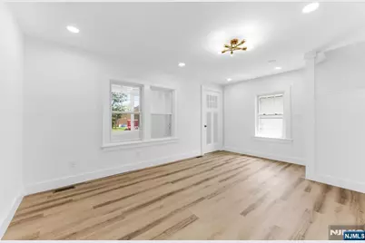 21 Morris Road, Clifton, NJ 07012 - Photo 7