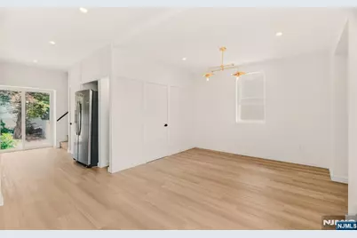 69 Chestnut Street, Lodi, NJ 07644 - Photo 9