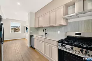69 Chestnut St, Lodi, NJ 07644 - Photo 13