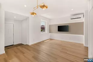 69 Chestnut St, Lodi, NJ 07644 - Photo 7