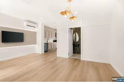 69 Chestnut Street, Lodi, NJ 07644 - Photo 7