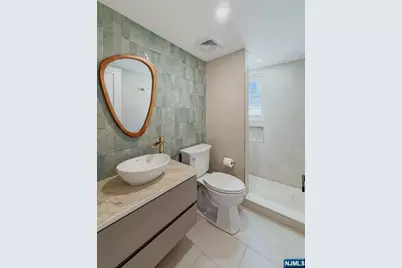 69 Chestnut Street, Lodi, NJ 07644 - Photo 21