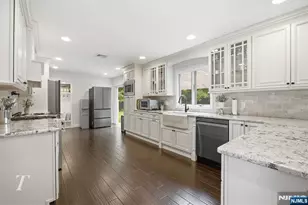 29 Sunrise Ln, Upper Saddle River, NJ 07458 - Photo 19