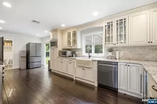 29 Sunrise Ln, Upper Saddle River, NJ 07458 - Photo 21