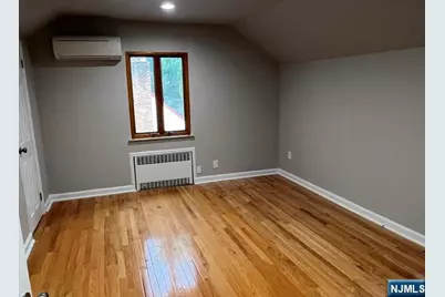 259 Westview Avenue, Fort Lee, NJ 07024 - Photo 9