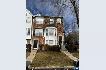 678 Plum Terrace, Mahwah, NJ 07430 - Photo 1