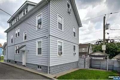 275 Greylock Parkway, Belleville, NJ 07109 - Photo 45