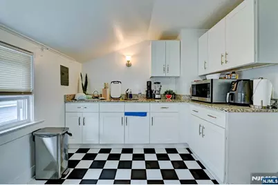 275 Greylock Parkway, Belleville, NJ 07109 - Photo 35