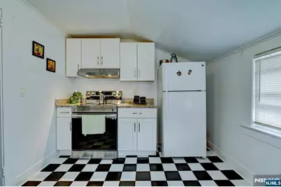 275 Greylock Parkway, Belleville, NJ 07109 - Photo 37