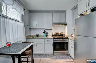 275 Greylock Pkwy, Belleville, NJ 07109 - Photo 11