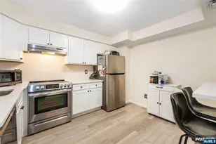 521 Piermont Ave 119A, River Vale Township, NJ 07675 - Photo 5