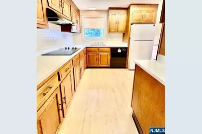 263 Middlebury Lane 263N #263N, Jamesburg, NJ 08831 - Photo 11