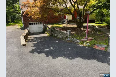 84 Grove Street, Oakland, NJ 07436 - Photo 3