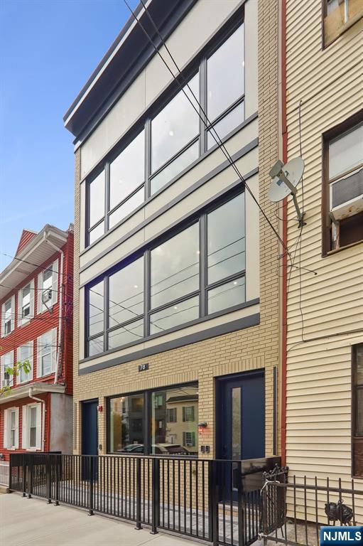 78 Zabriskie 2 #2, Jersey City, NJ 07307 - MLS 26029252 - Coldwell