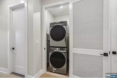 78 Zabriskie Street 3 #3, Jersey City, NJ 07307 - Photo 11