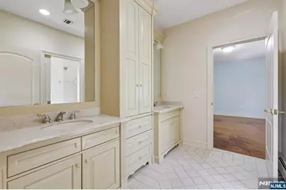 47 Cortland Trail, Mahwah, NJ 07430 - Photo 21