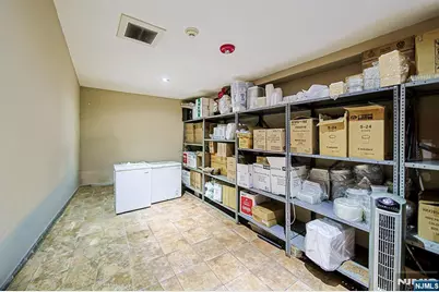 518 Broad Avenue, Ridgefield, NJ 07657 - Photo 27