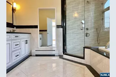 219 Roff Avenue A #A, Palisades Park, NJ 07650 - Photo 9