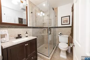 17 Carnation St, Bergenfield, NJ 07621 - Photo 39