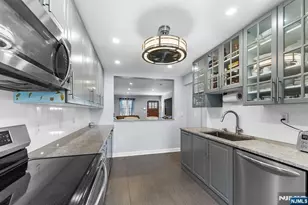 789 Harvard Pl, Cliffside Park, NJ 07010 - Photo 7