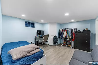 789 Harvard Place, Cliffside Park, NJ 07010 - Photo 27