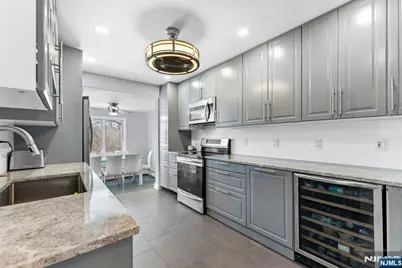 789 Harvard Place, Cliffside Park, NJ 07010 - Photo 9