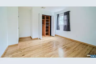 28 Forest Place, Montville Township, NJ 07082 - Photo 13