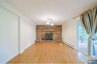 28 Forest Place, Montville Township, NJ 07082 - Photo 17