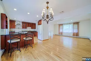 28 Forest Pl, Montville Township, NJ 07082 - Photo 5