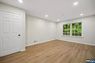 1415 York St, Mahwah, NJ 07430 - Photo 13