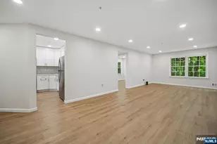 1415 York St, Mahwah, NJ 07430 - Photo 5