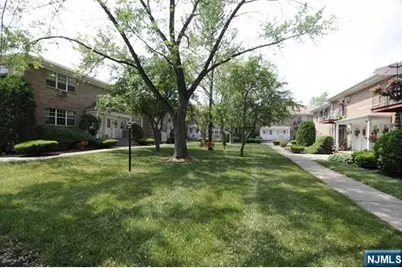 636 Godwin Avenue 25A #25A, Midland Park, NJ 07432 - Photo 9