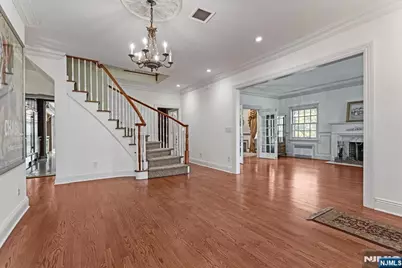 294 Oakwood Road, Englewood, NJ 07631 - Photo 7