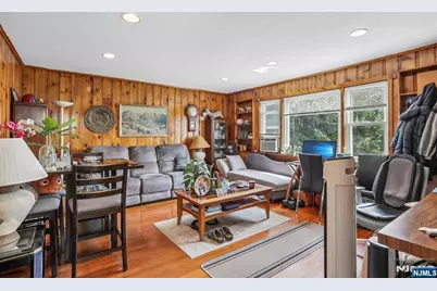 147 Phelps Avenue, Englewood, NJ 07631 - Photo 7